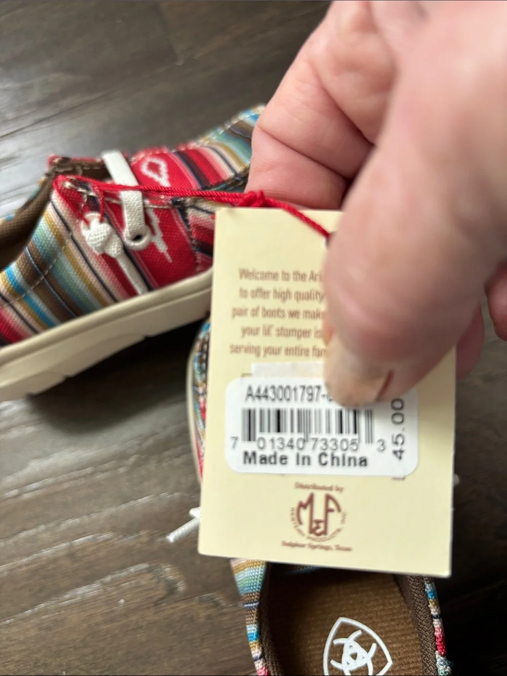 Ariat new tag